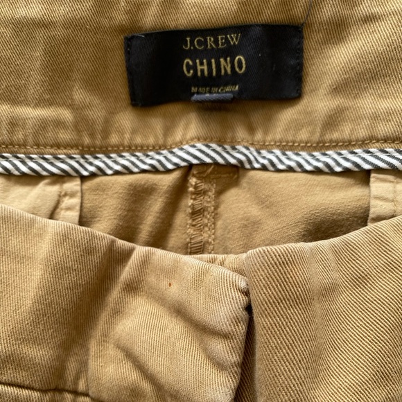 J. Crew stretch straight leg chino pants. Size 14 - Picture 2 of 8